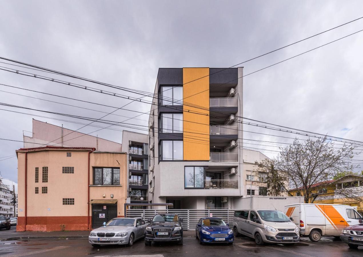 Ben Yehuda - Shabbat Friendly Apartments ブカレスト エクステリア 写真
