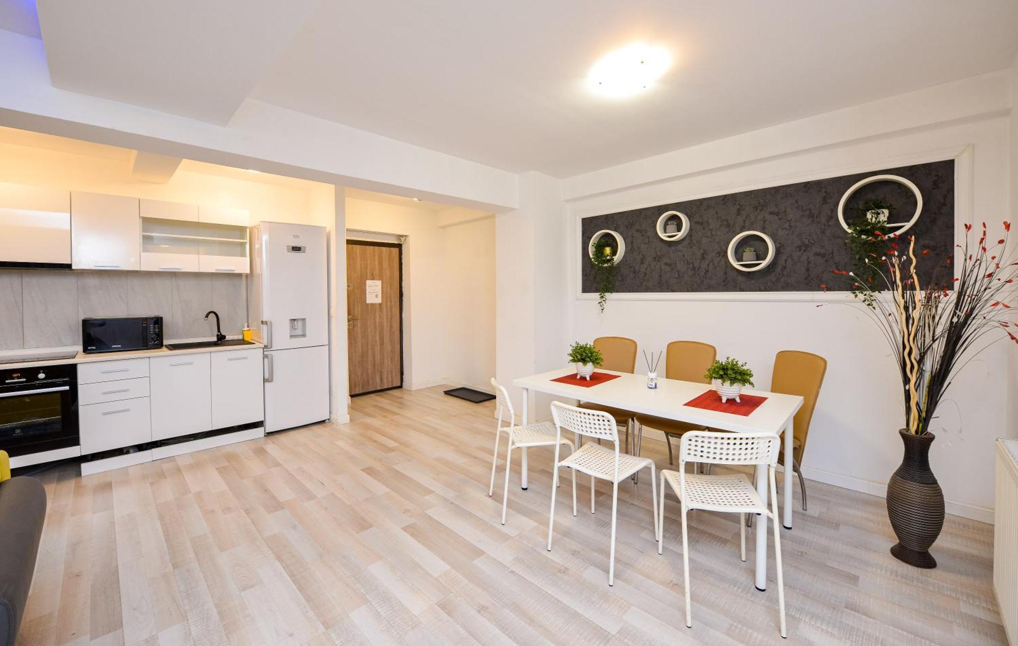 Ben Yehuda - Shabbat Friendly Apartments ブカレスト エクステリア 写真