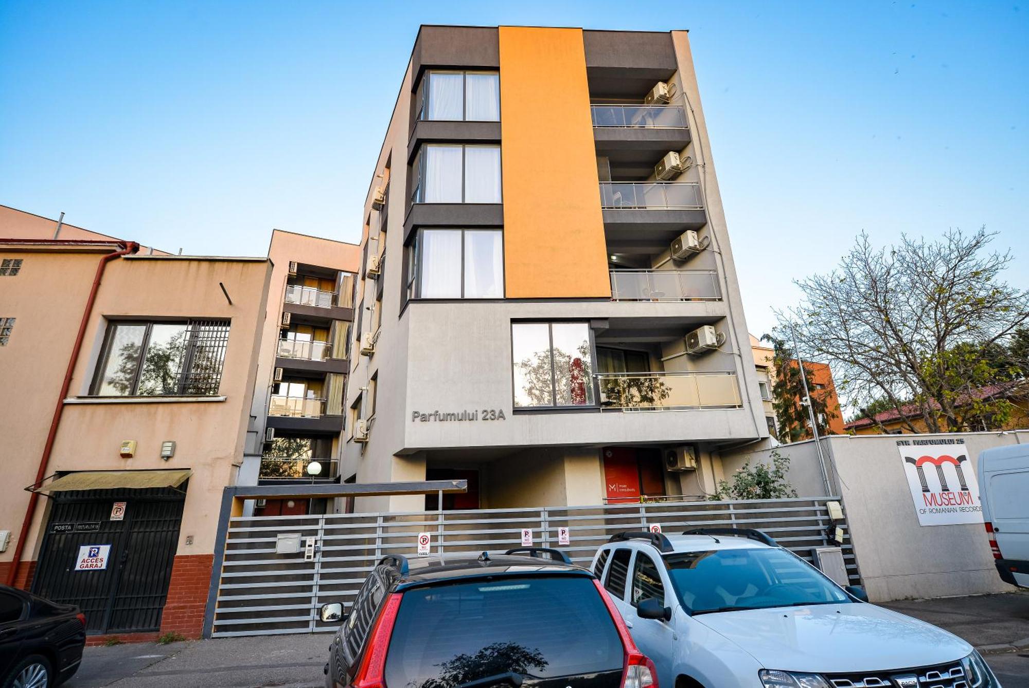 Ben Yehuda - Shabbat Friendly Apartments ブカレスト エクステリア 写真